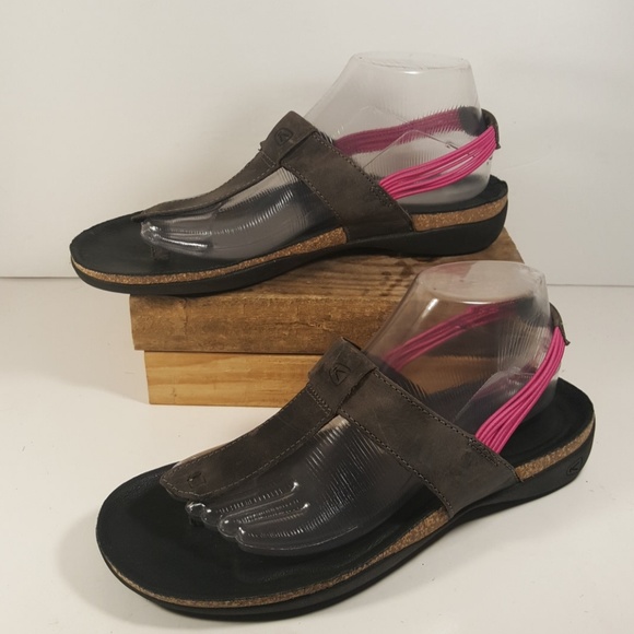 Keen Shoes - Keen Dauntless Women's Posted Sandal US 9/39.5 EU